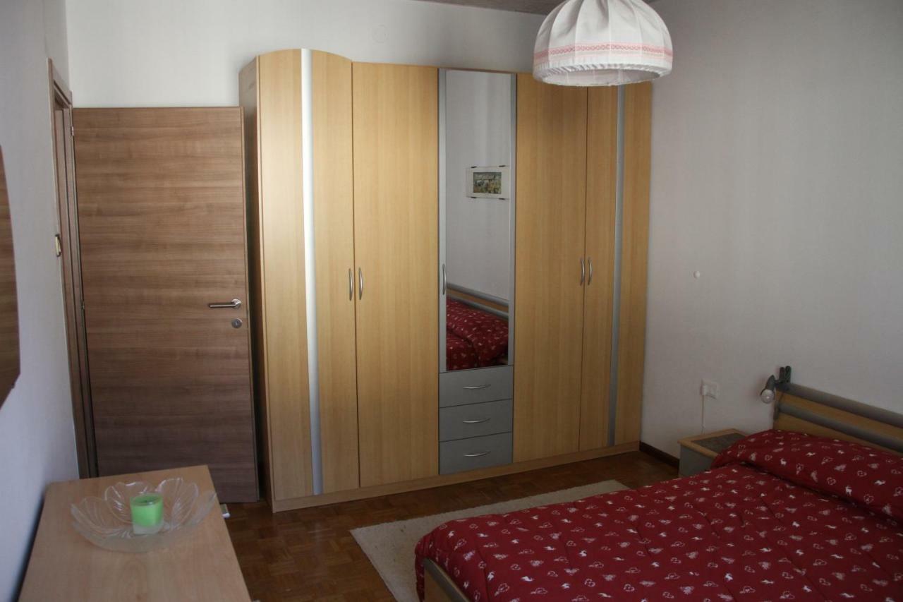 Guesthouse48 Bolzano Bagian luar foto